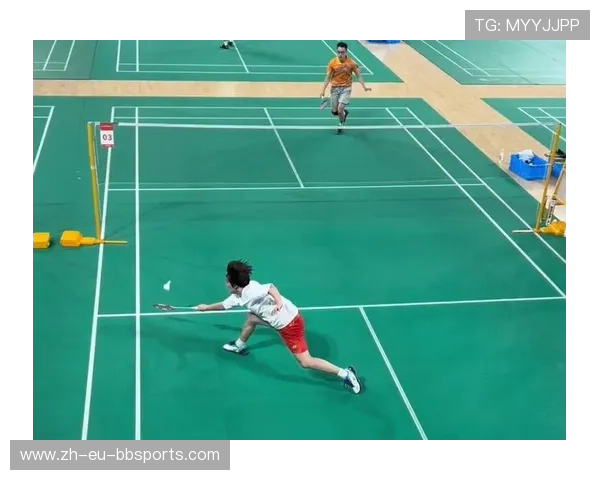 羽毛球帅哥图片大全